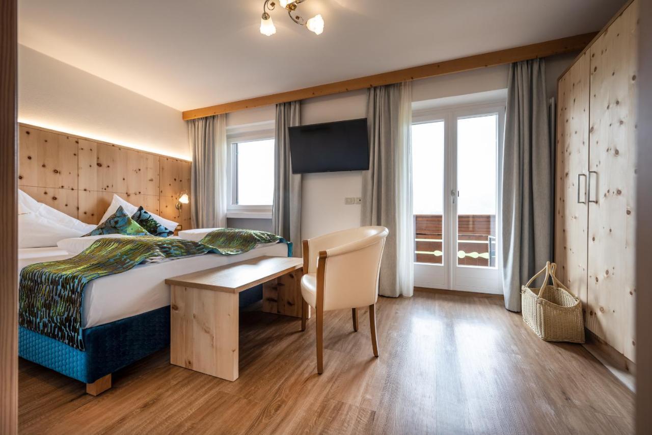 Hotel Schmung Seiser Alm Exteriör bild